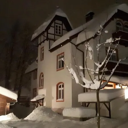 Alte Apartment