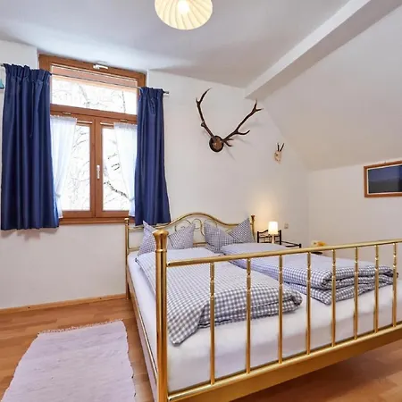 Alte Apartment