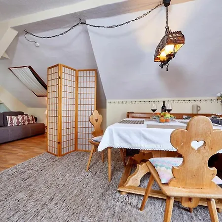 Alte Apartment